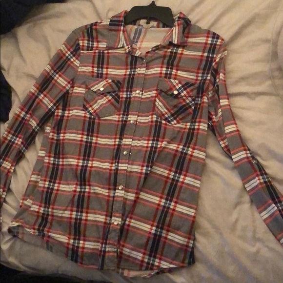 Red women’s plaid shirt - Picture 1 of 4